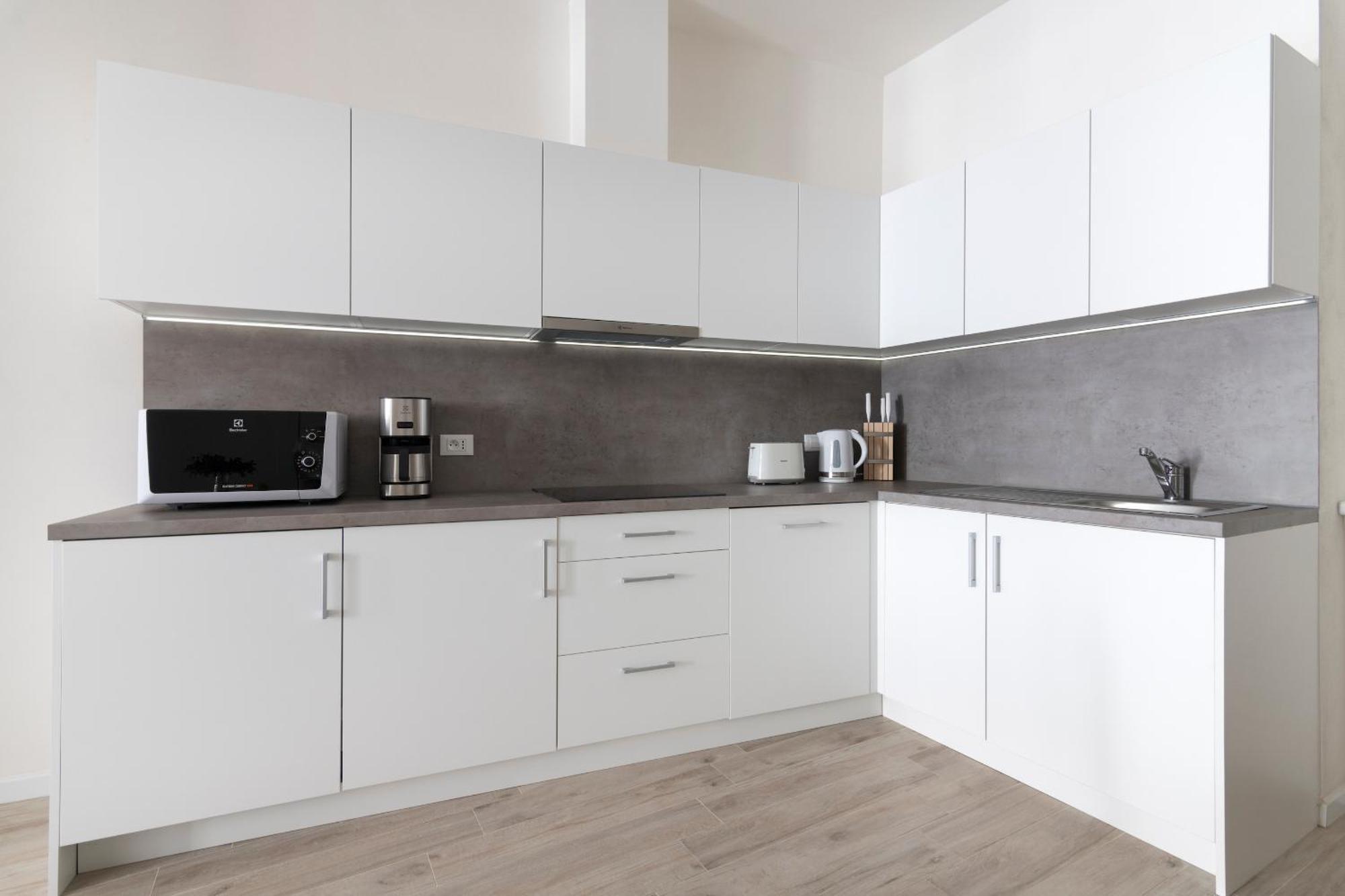 Kinsky Garden Apartments And Suites By Dwellfort 布拉格 外观 照片